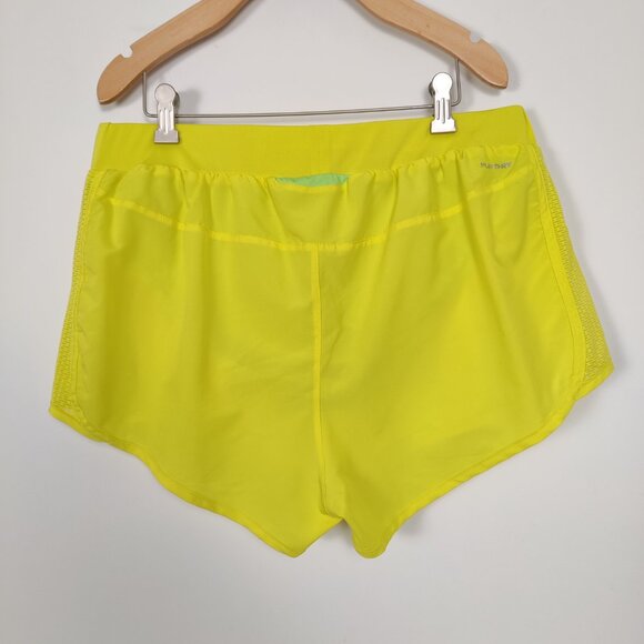 Reebok Women's Athletic Shorts Size XL Neon Yellow Running Gym Gorpcore Sporty - Picture 2 of 9